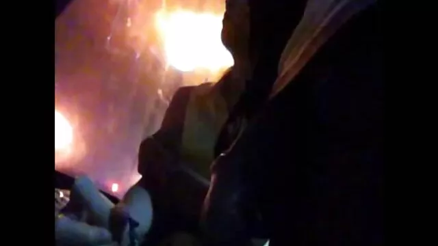 Loni Evans szeret punci szőrös lovagolni a húsos bolondján.